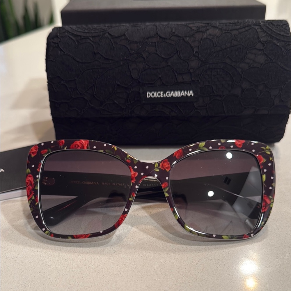 Dolce & Gabbana Women's Floral Sunglasses - Red and Black